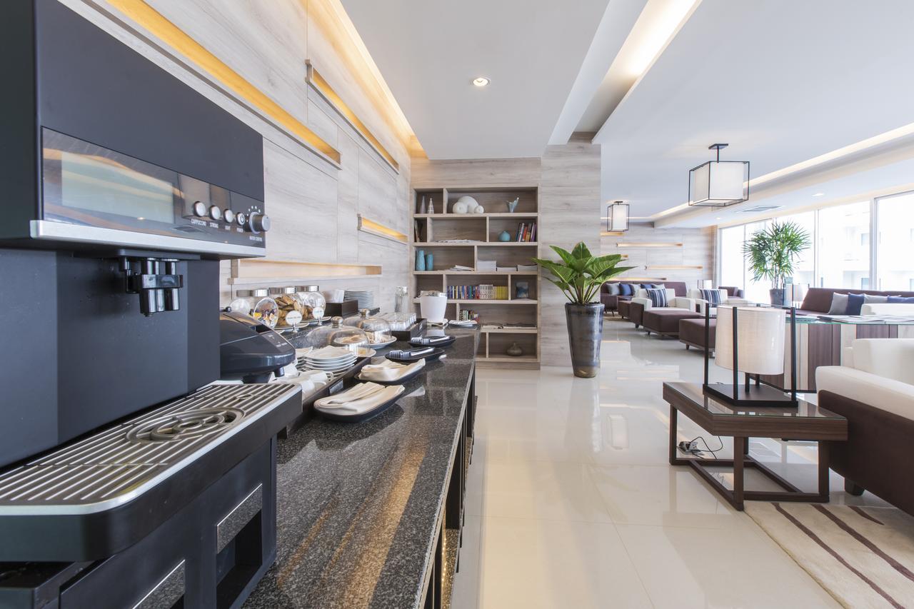 Kantary 304 Hotel Prachinburi Si Maha Phot Екстериор снимка